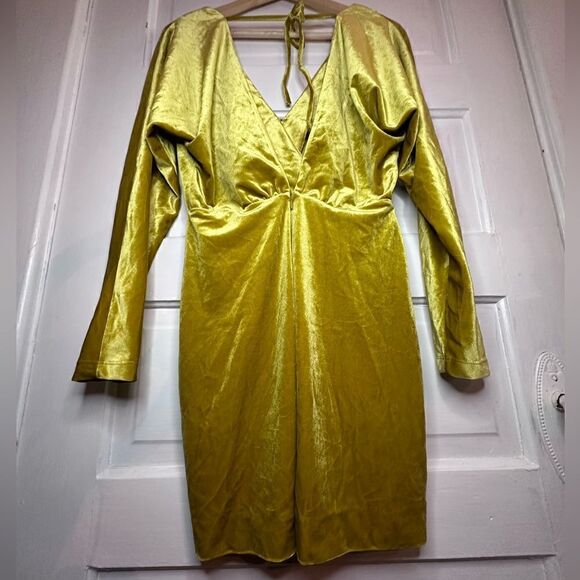 LPA Faux Wrap Velvet Celeste Dress Size Small - Picture 8 of 11